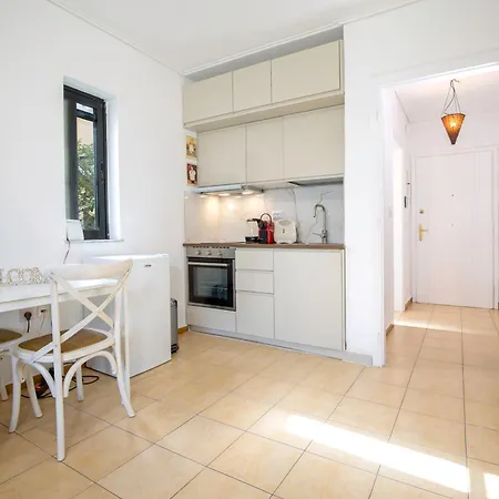 Apartment Lovely Cosy In Papagos